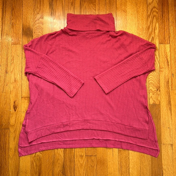 Oversized Waffle Knit Batwing Sweater - Picture 4 of 6